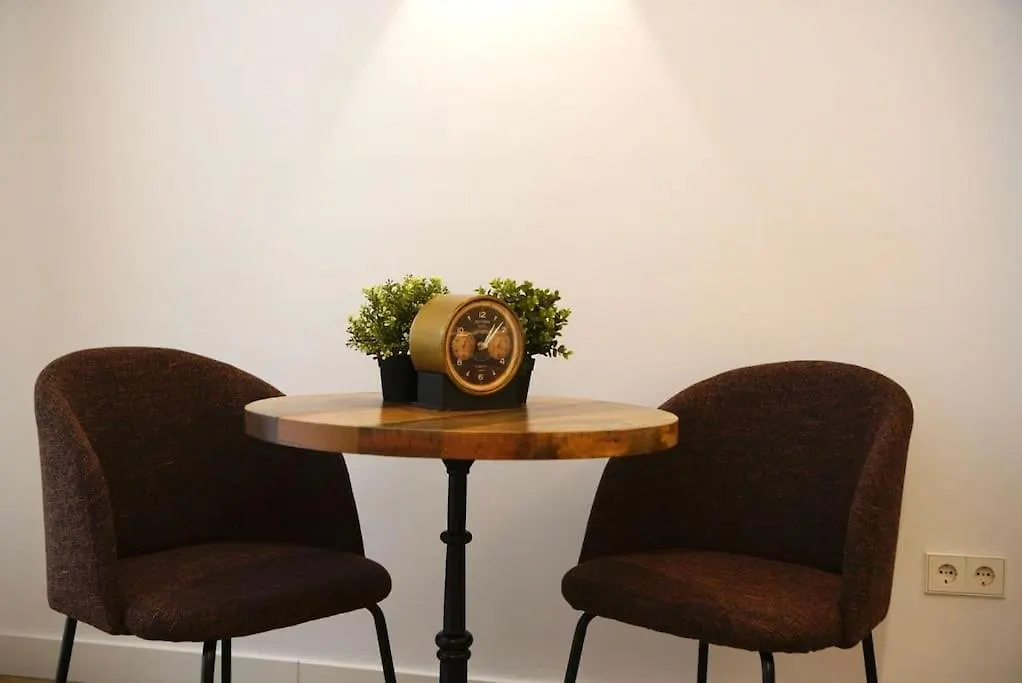 Mini Hotel In The Heart Of Sevilla For Exclusive Usage