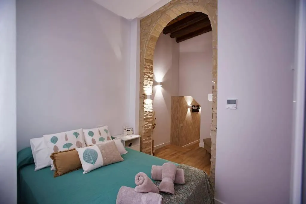 Mini Hotel In The Heart Of Sevilla For Exclusive Usage Holiday home