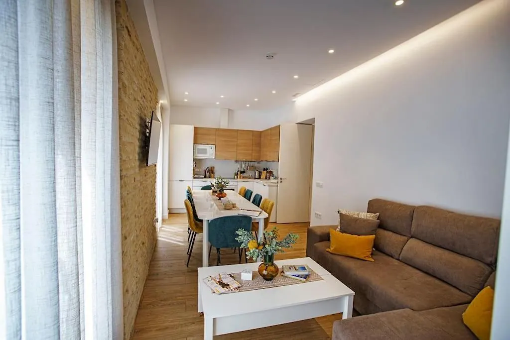 Mini Hotel In The Heart Of Sevilla For Exclusive Usage 0*, Seville