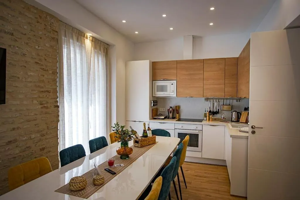 Holiday home Mini Hotel In The Heart Of Sevilla For Exclusive Usage