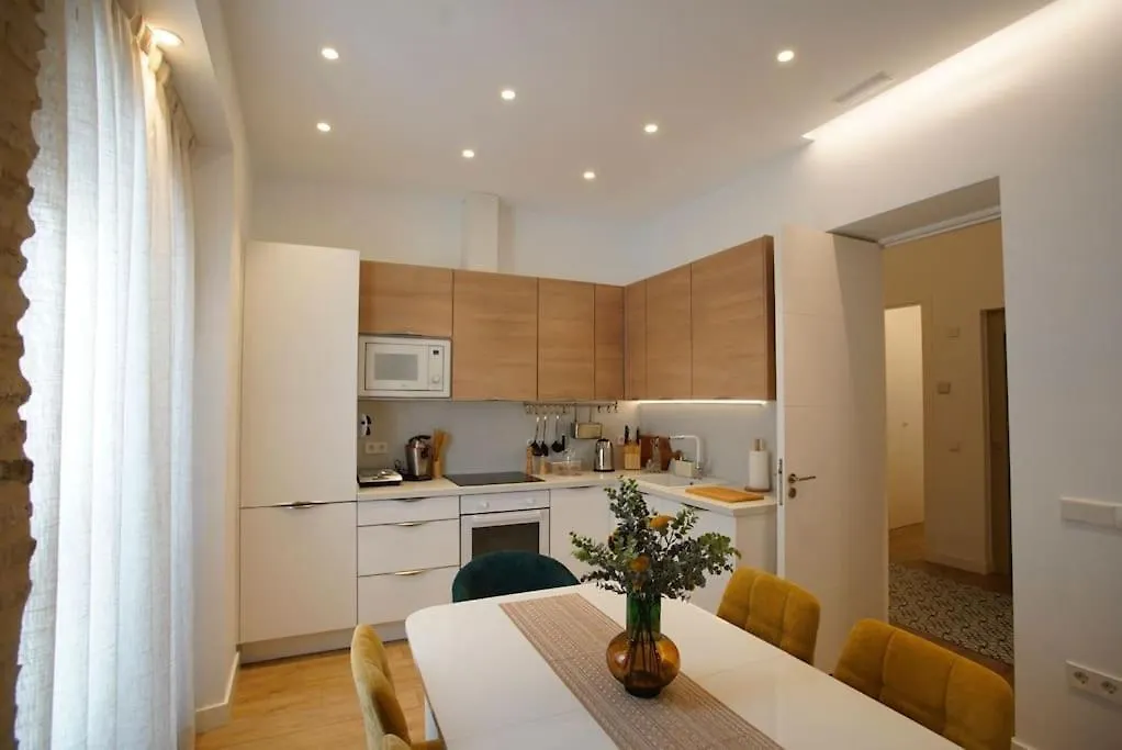 Mini Hotel In The Heart Of Sevilla For Exclusive Usage Spain
